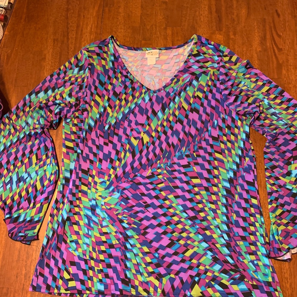 Women’s Blouse